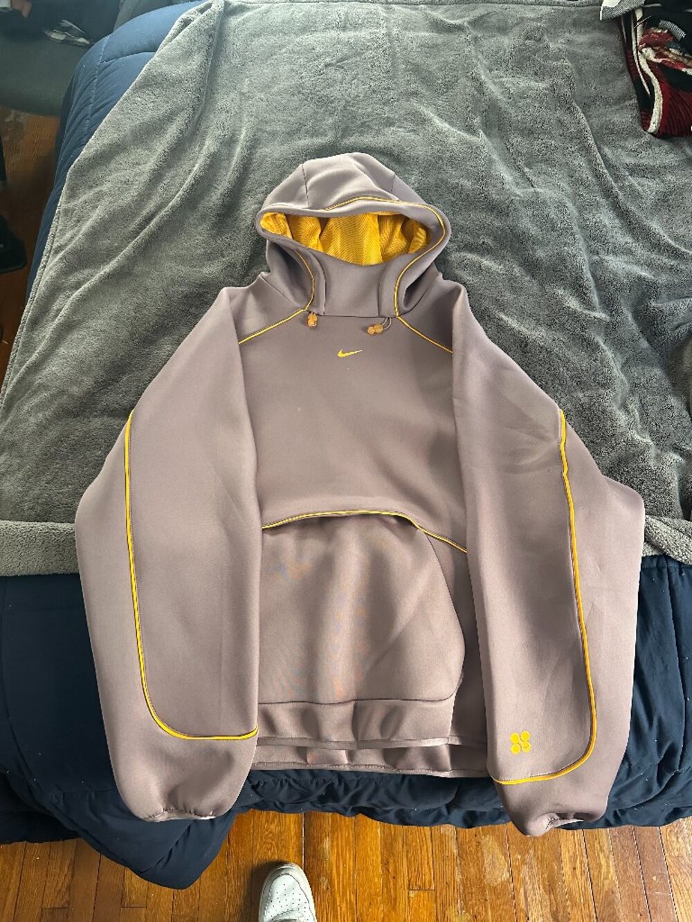 Nike Tech Fleece Hoodie Men’s Purple/Oran Size [Large] Athletic Streetwear